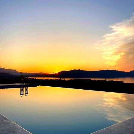 Blue Harmony Villa Dhramia Exterior photo