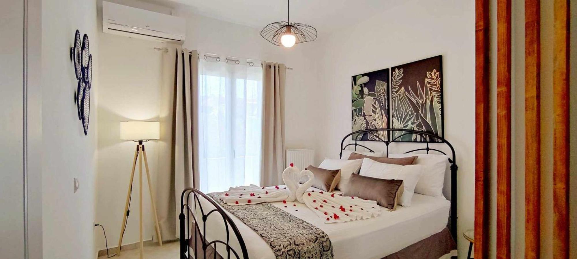 Blue Harmony Villa Dhramia Exterior photo